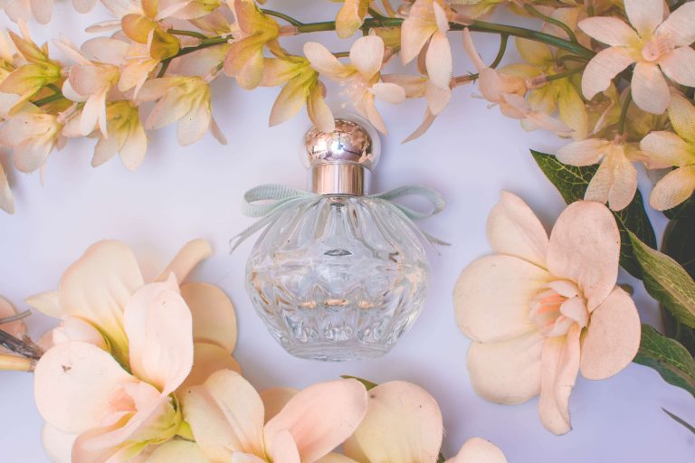 Fragrances: How to choose long-lasting Perfume for women and men?